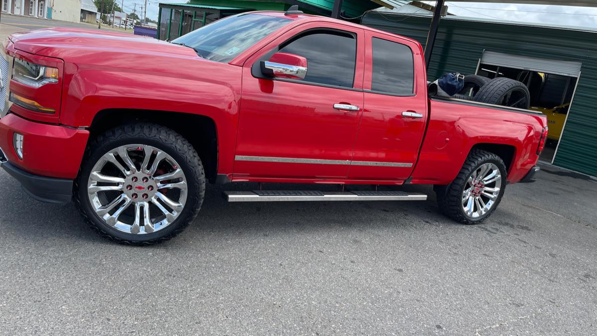 Extreme Tires & Wheels work photo